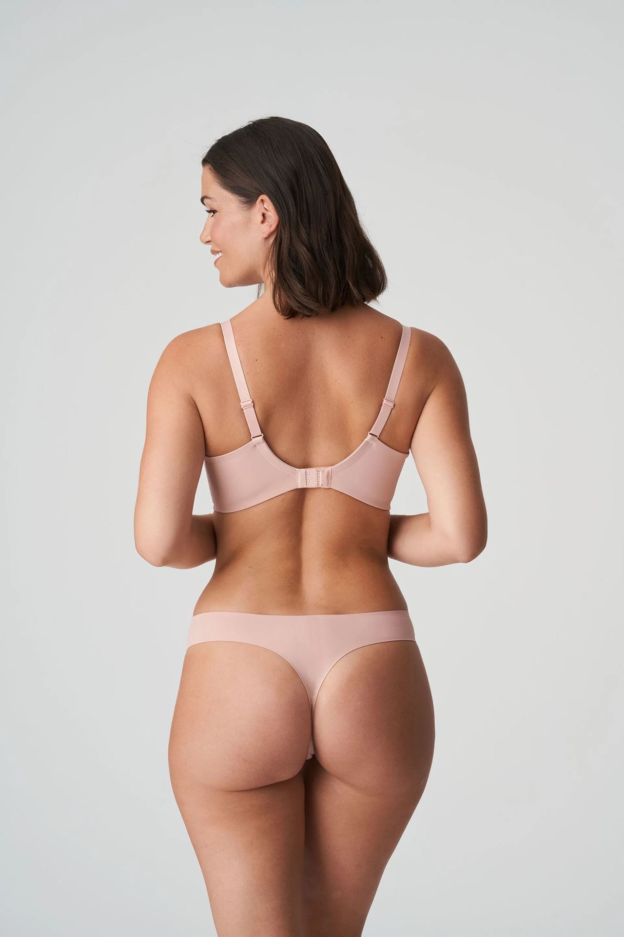 Tanga liso Figuras de Primadonna